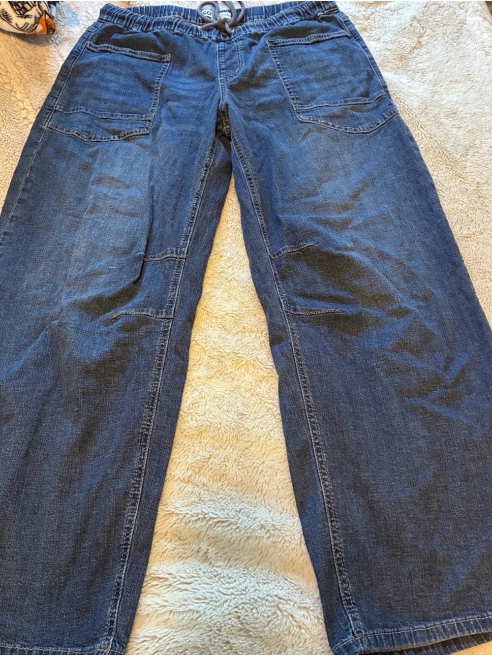 SO Women’s size Large pull on Jeans